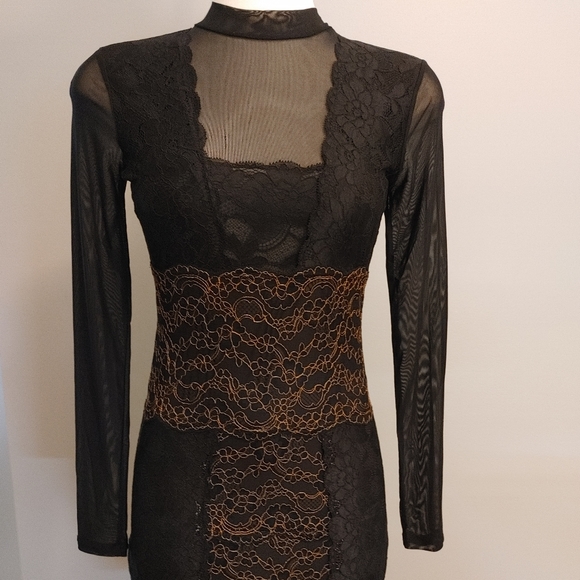 Guess NWT Lace Dress - Picture 1 of 5